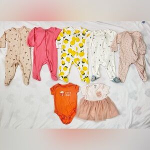 Baby Girl 3-6M clothing bundle (mostly pajamas)